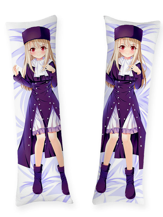Illyasviel Paarse Winterjas Dakimakura