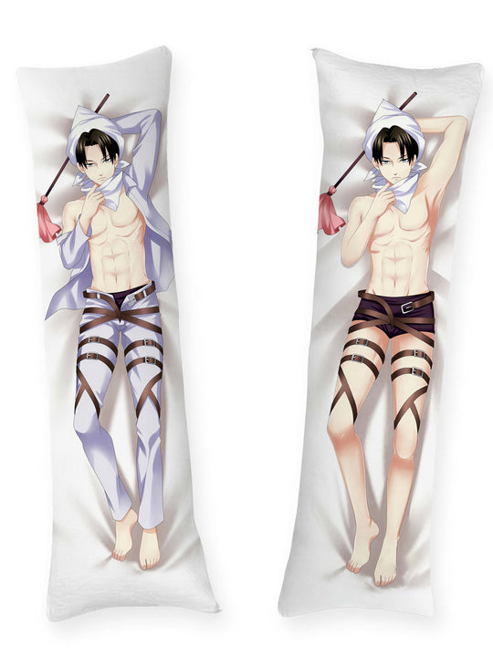 Levi aan het Schoonmaken Dakimakura