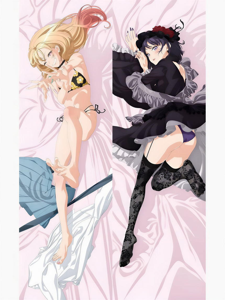 Marin en Kuroe Dakimakura 2