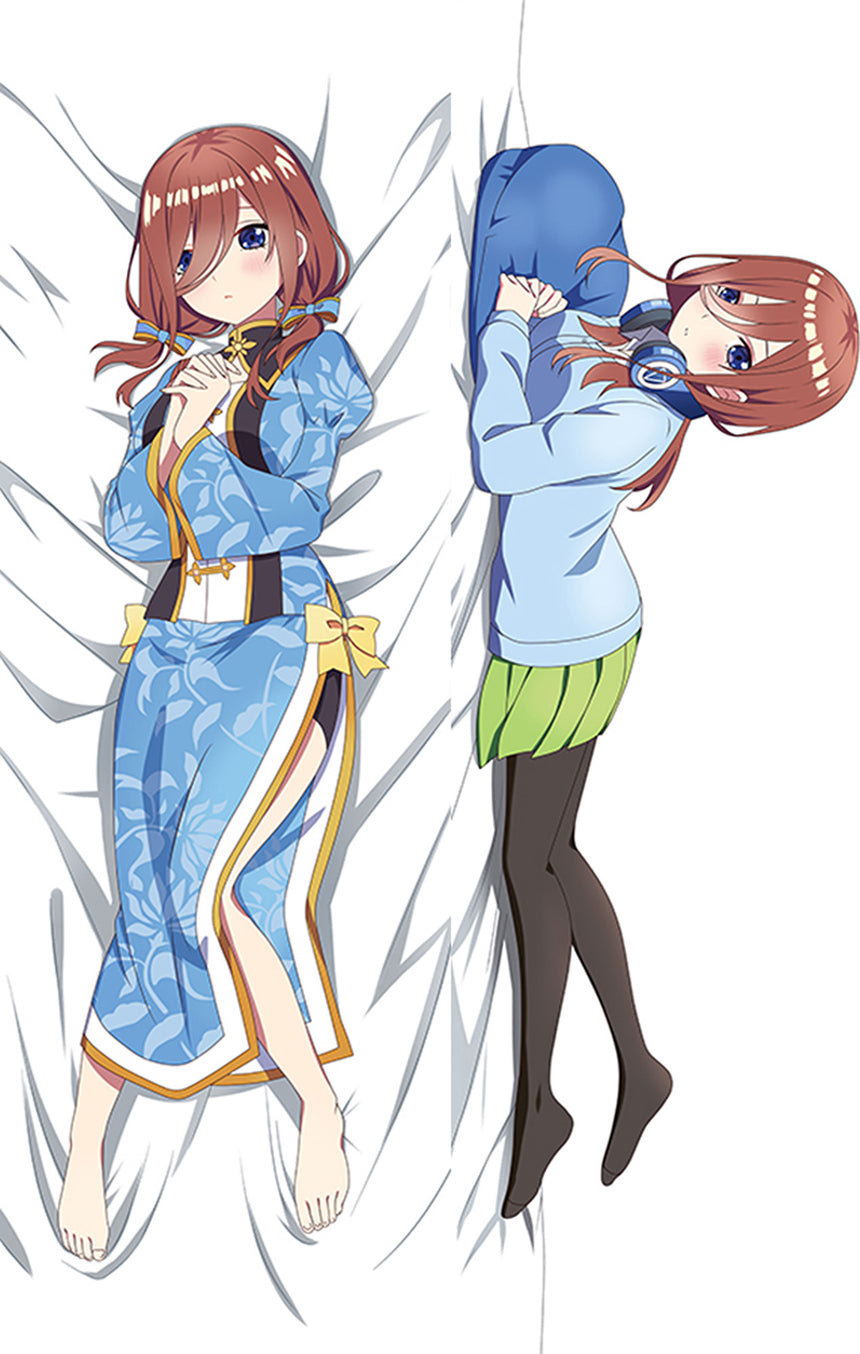 Miku Nakano Blauwe Yukata Dakimakura