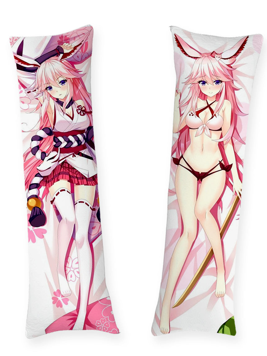 Yae Sakura Miko en Bikini Dakimakura